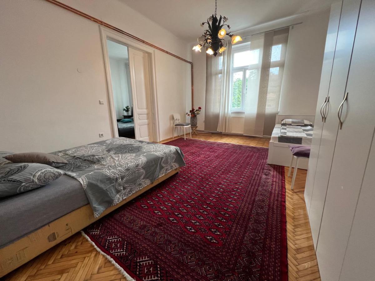 Apartman Happy Saraievo Exterior foto