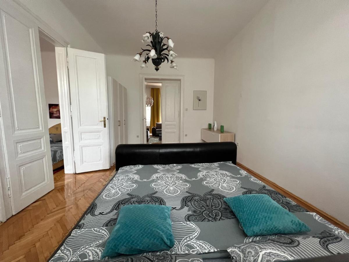 Apartman Happy Saraievo Exterior foto