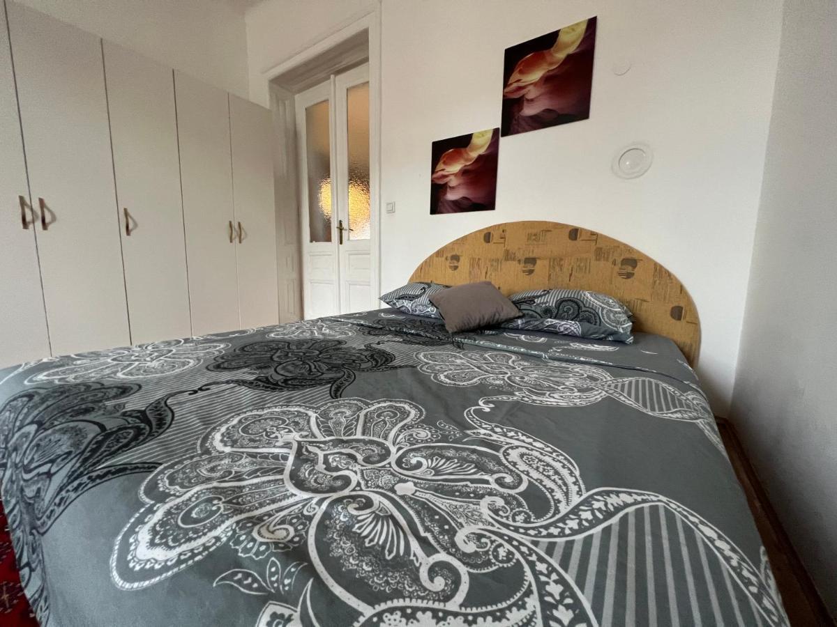 Apartman Happy Saraievo Exterior foto